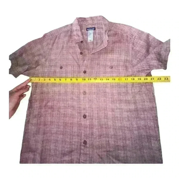 Patagonia Short Sleeve Mens Button Shirt Sz Medium Red Pattern Plaid Wood Casual - Picture 6 of 8